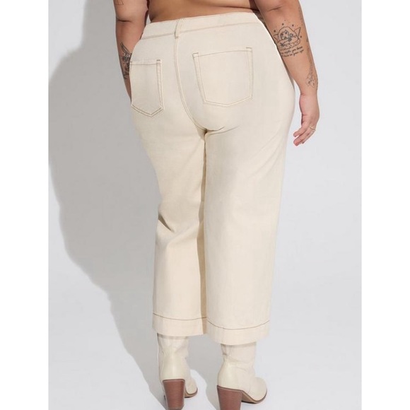 Torrid Crop Wide Leg Classic Denim High-Rise Jean - Picture 2 of 6